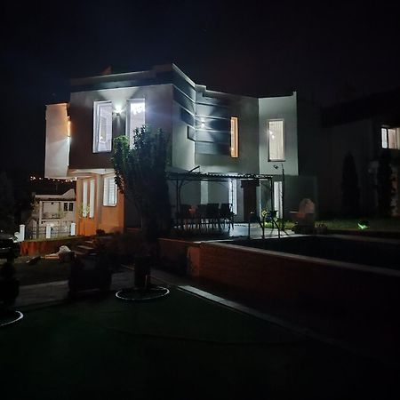 Villa Lea Tuzla Exterior photo