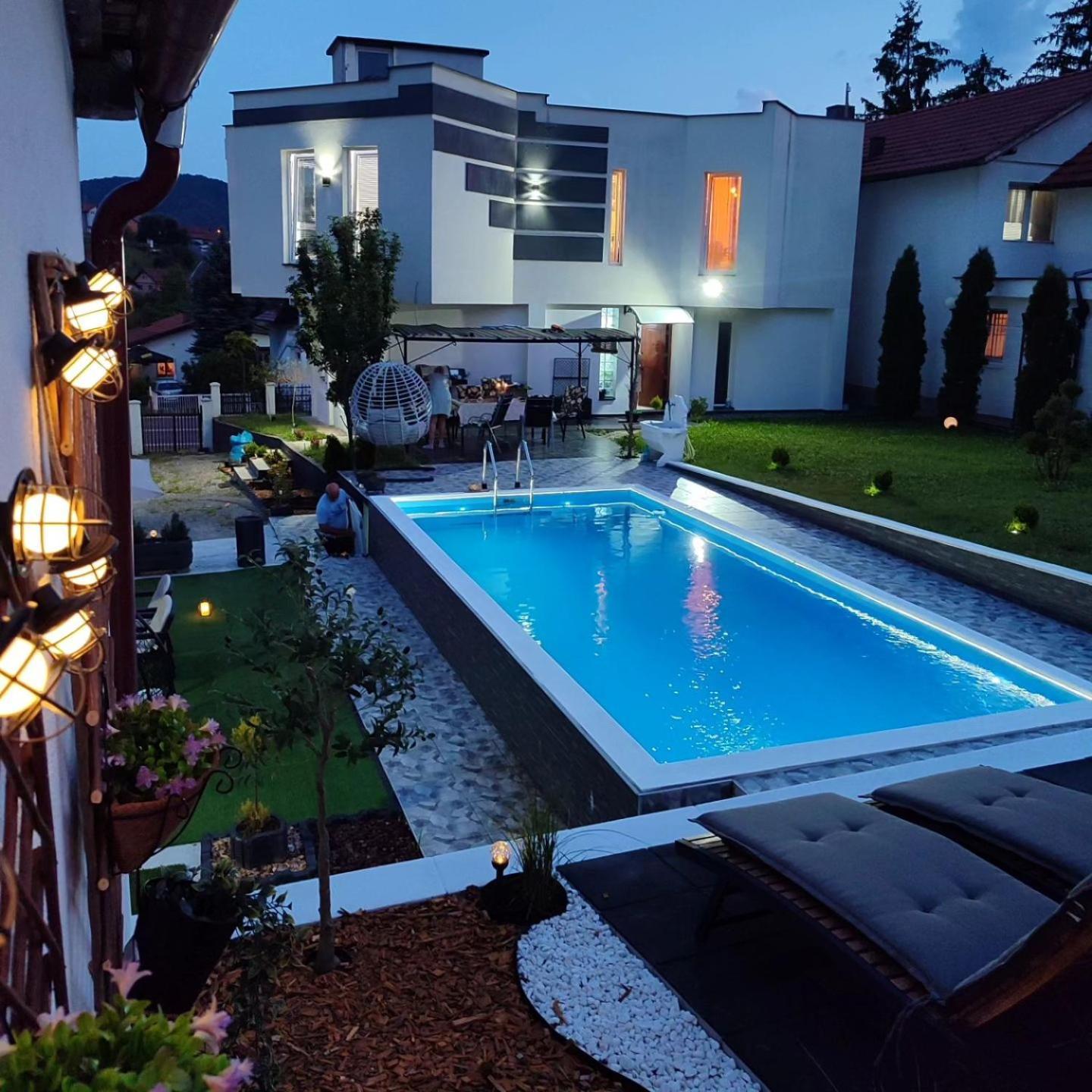 Villa Lea Tuzla Exterior photo